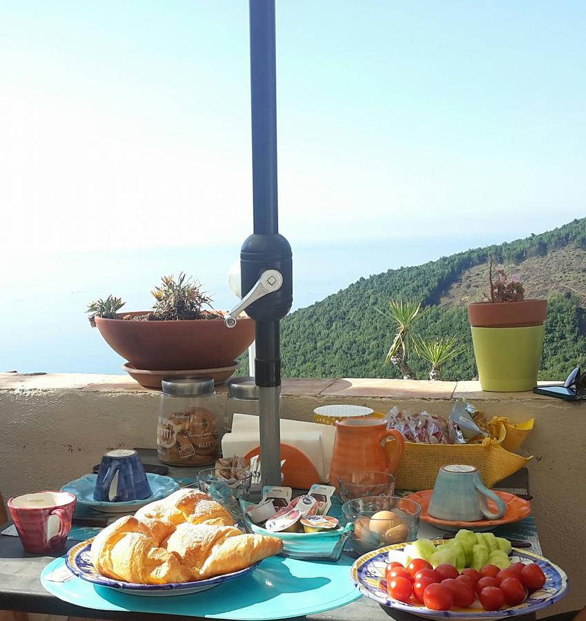 Le Terrazze Di Cristina Bed and Breakfast Vietri Buitenkant foto